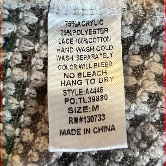 Umgee Lace Trimmed Grey & White Open Cardigan - Size Medium - Picture 11 of 11